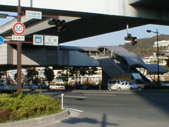 �A�X�g�������C�����c�w